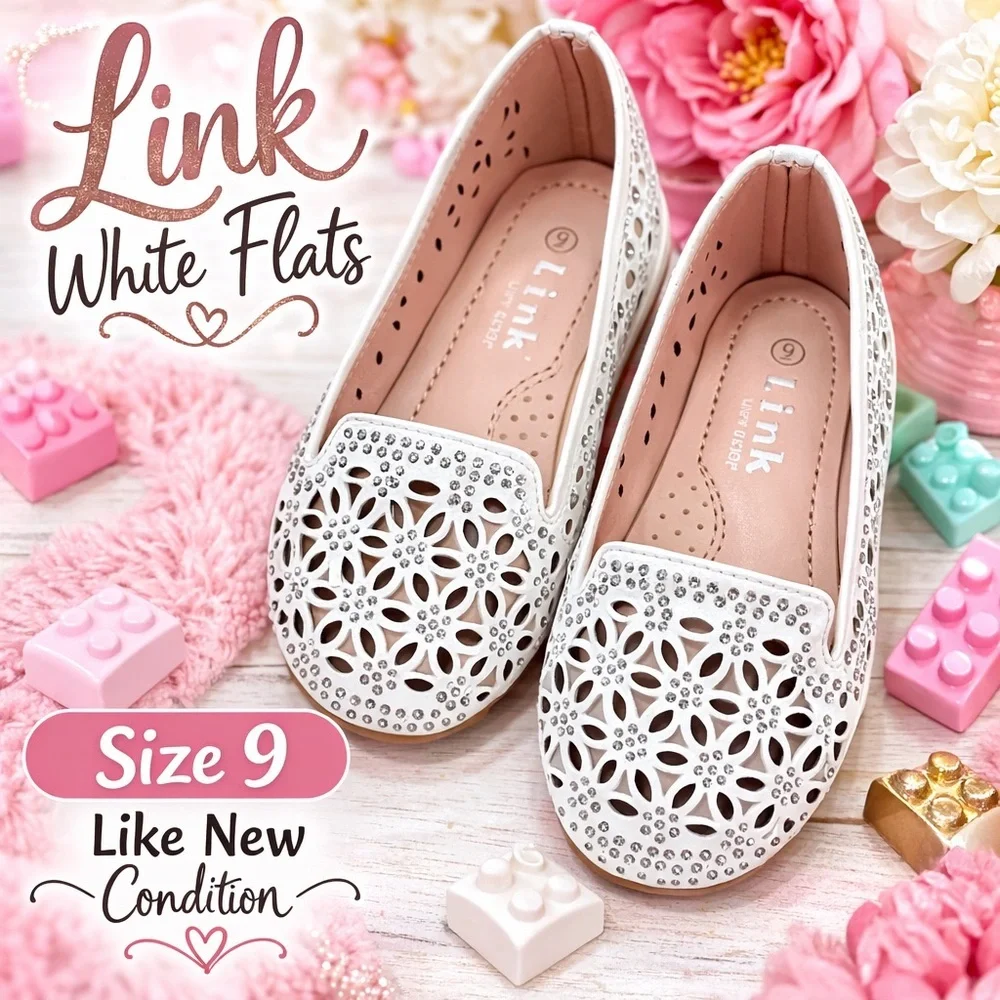 Link White Cutout Rhinestone Toddler Flats Size 9